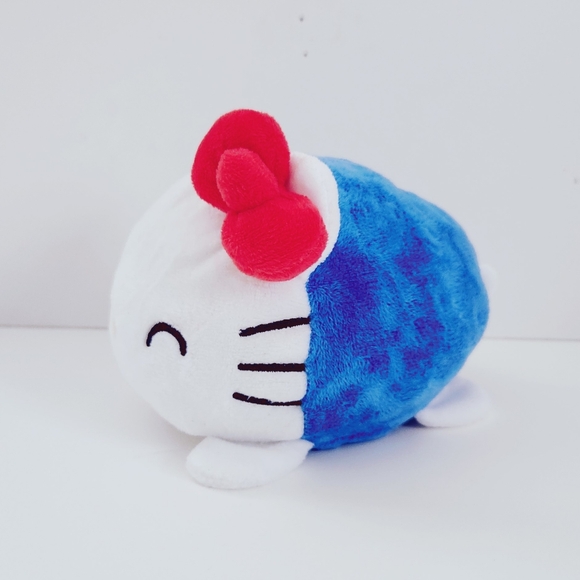 TeeTurtle Hello Kitty And Friends Reversible Hello Kitty - Picture 7 of 11